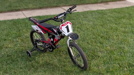 Kids bicycle. Yamaha.