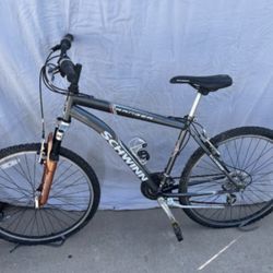 Schwinn Mountain Bike 