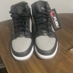 FUBU Men Sz 9 1/2