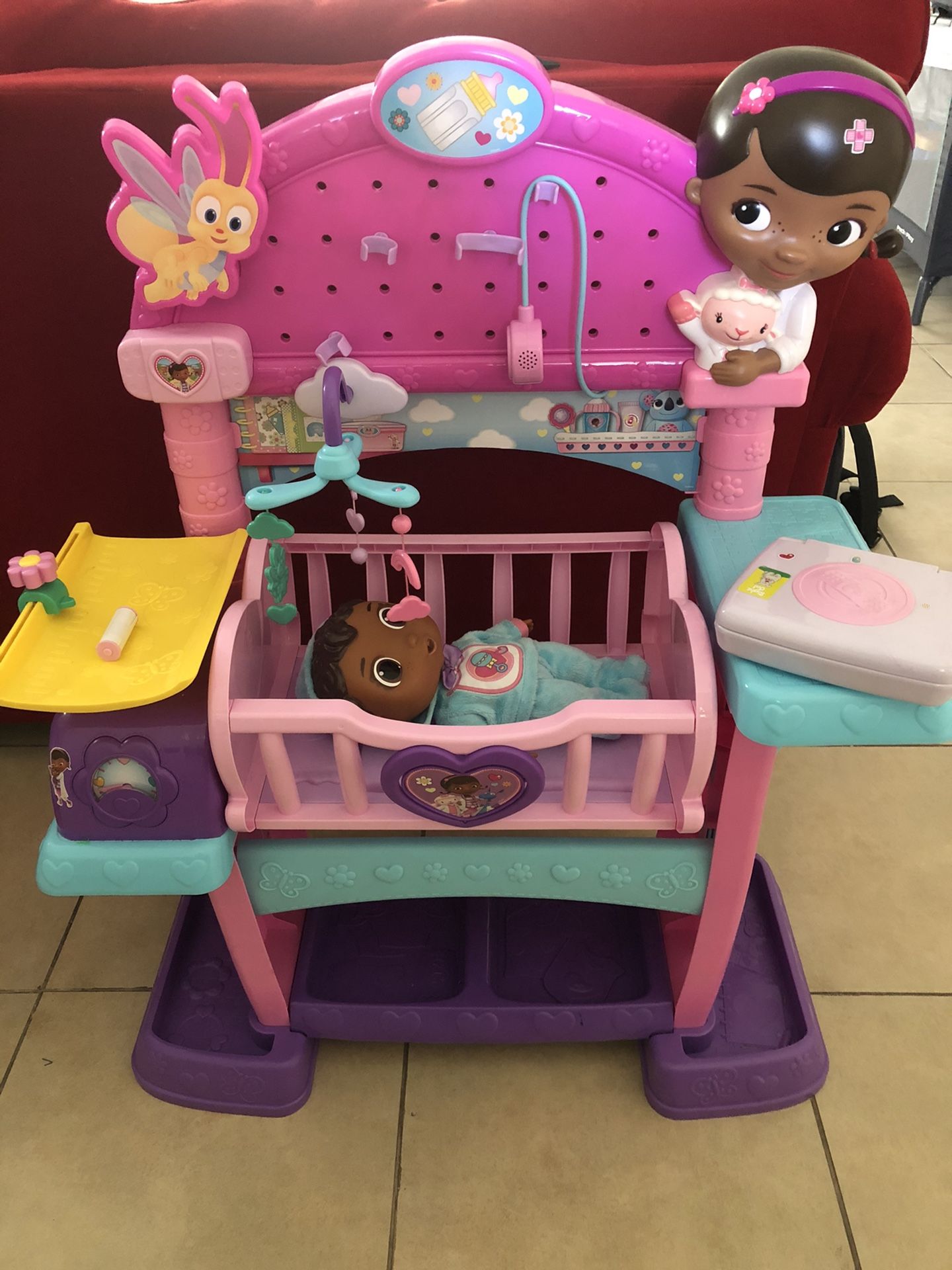 Disney Doc McStuffins Baby Nursery
