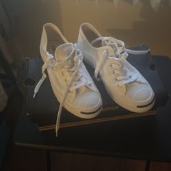 Convers White Size 7 
