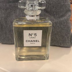 Chanel N. 5