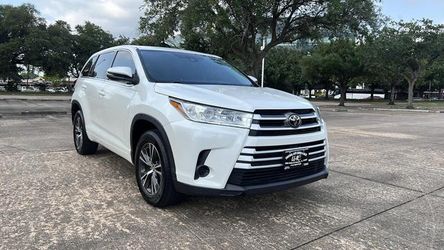 2017 Toyota Highlander