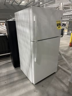 New 30” Fridge GE 