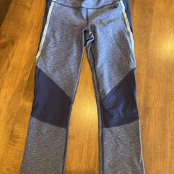 Woman’s The North Face Workout Pants Shipping Available 