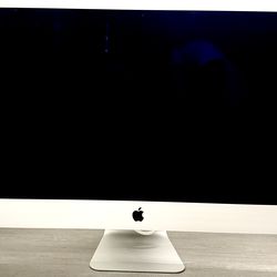 iMac 27” Retina 5K(Like NEW)