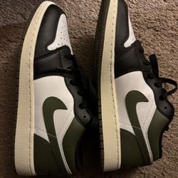 Air Jordan 1 (female) 