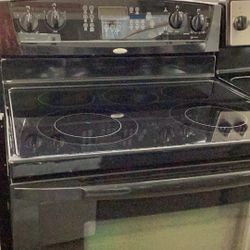 Whirlpool Stove Used Electric 