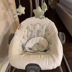 Graco DuetConnect LX Infant Swing and Bouncer, Ari