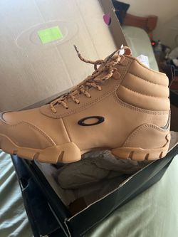 Oakley elite boot 8.5