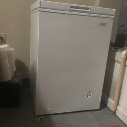 Medium size deep freezer