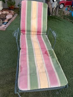 Lounge chair