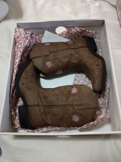 Girls floral embroidered western boots size 11