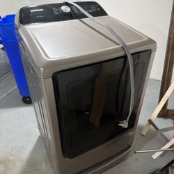 Samsung Front-Load Dryer – Works Great