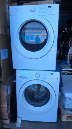 The washing machine and dryer are new, but there are scratches on the outside.