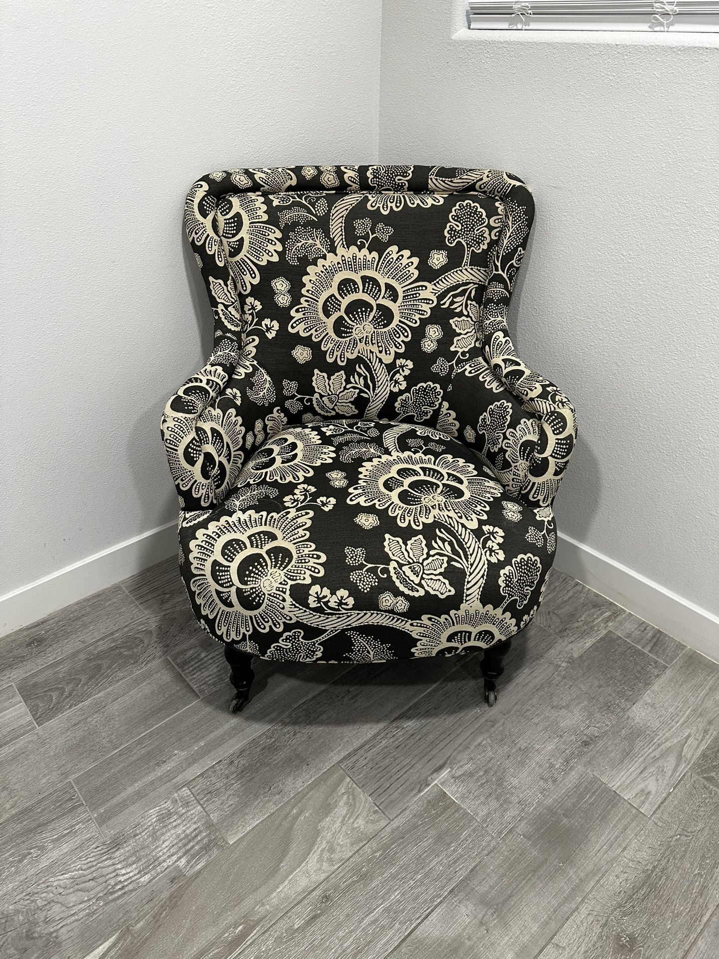 Accent Chair