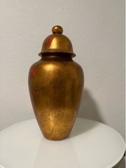 Large Iconic Anthony Freeman Pottery Jar with Lid  Gold Green Interior