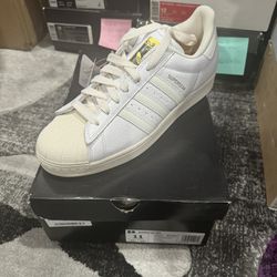 Adidas Superstar Size 11 $90