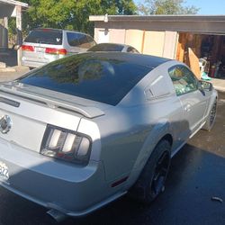 2005 Ford Mustang