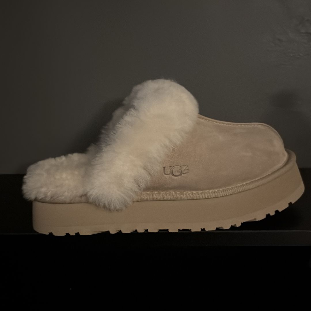 UGG “Disquette”