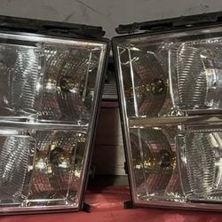 GM Driver & Passenger Side Headlamps 2007-2014 GMC