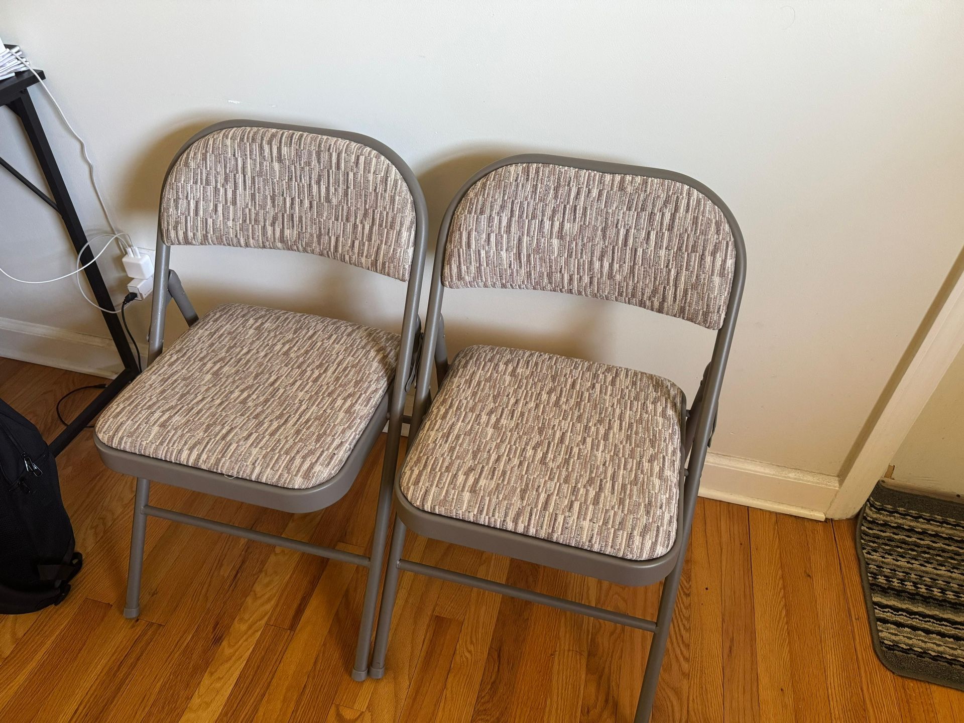 Stakmore Padded Folding Metal Chair – New