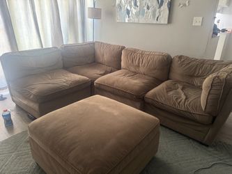 Tan Microfiber Sectional Sofa with two Ottomans