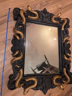 Mirror gold snake style Christian siriano