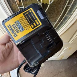 Dewalt Charger 