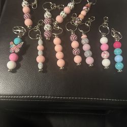 Pink Beaded Keychains – Cute Pink Aesthetic Keychains – Girly Gift – Choose Style