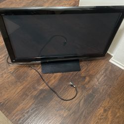 Panasonic 40in TV