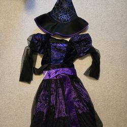 Child witch costumes (3-4)