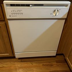 Perfect Condition Dishwasher