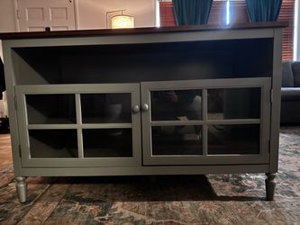 TV Stand/Cabinet