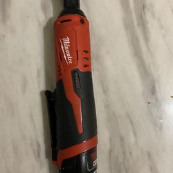 Milwaukee Cordless Impact Wrench 
