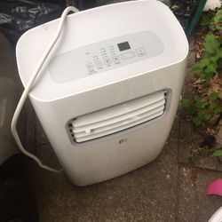 Nice large portable AC unit with remote and paperwork only $350 firm