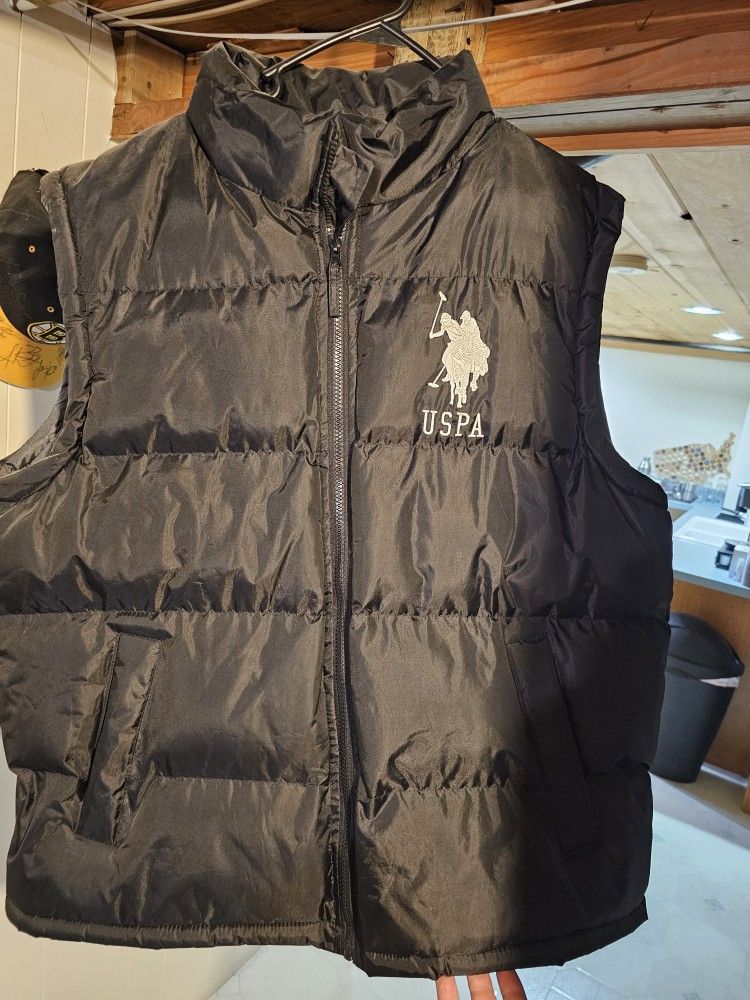 US Polo Assn Black Puffer Vest Men's XL