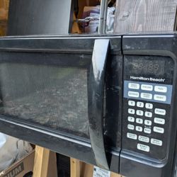 Microwave - 1000 watts, 1.1 cu ft