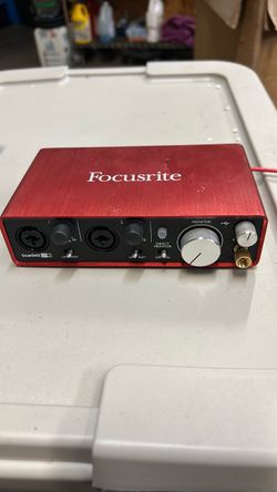 Used Focusrite Scarlett 2i2 Gen 2 Audio Interface