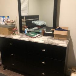 Full Size Mattress & Bedroom Set 