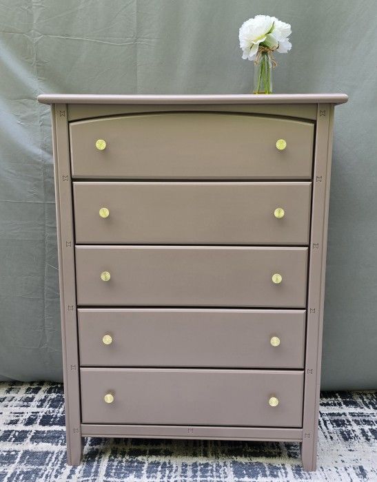 Wood dresser