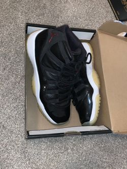 Jordan 11. 72-10