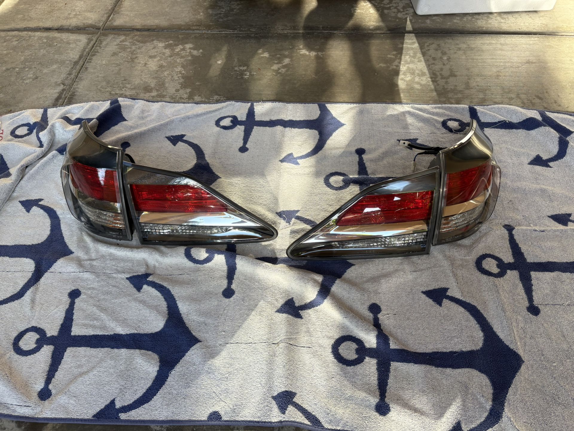 Lexus RX Taillights