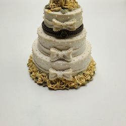 Vintage Wedding Cake Jewelry Box
