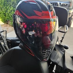 Icon Helmet