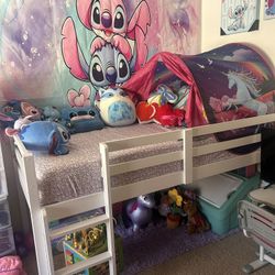 Kids Twin Size Loft Bed (no Mattress) 