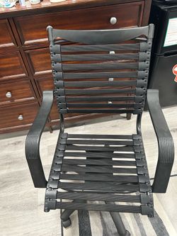 Bungee chair