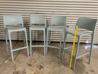 Set of 4 Modern Gray Bar Stools with Backs & Footrests