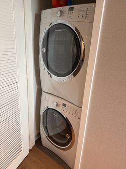 Electrolux luxury washer & dryer