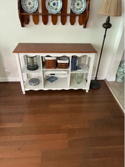 Library table